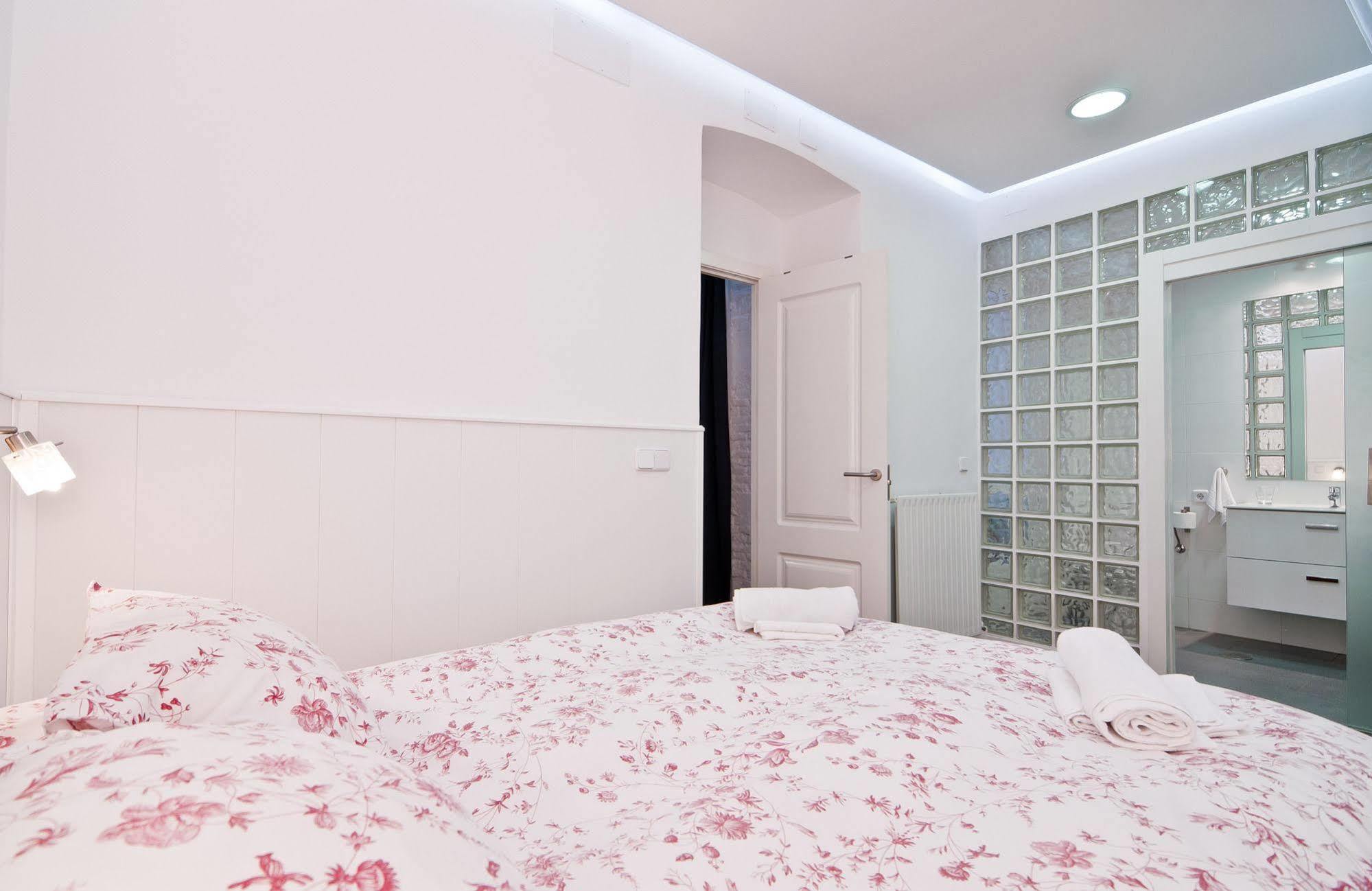 Apartamento Retiro Madrid Buitenkant foto